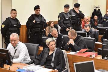 Slučaj Krunić: Crveni auto dokazivali crno-bijelim snimcima