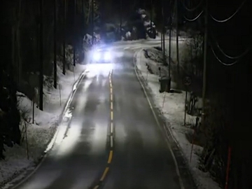 Put u Norveškoj opremljen radarima pojačava svjetla kada se pojavi vozilo (VIDEO)