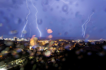 Snažno nevrijeme u Hrvatskoj: Najjače tek stiže (FOTO, VIDEO)