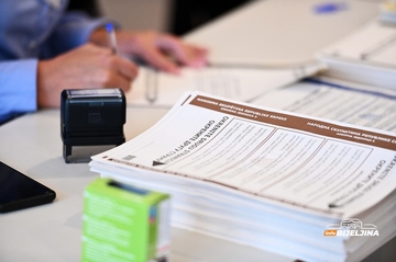 CIK tjera lokalne zajednice u minus