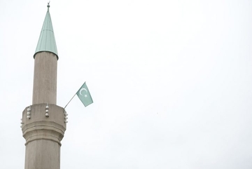 POČINILAC NAPRAVIO SELFI Svinjska glava obješena na vrata džamije u Dortmundu