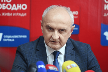 Raste NEZADOVOLJSTVO u vladajućoj koaliciji: Đokić POKAZAO ZUBE, traži više funkcija