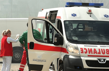 Saobraćajka u ranim jutarnjim časovima: Na putu Doboj-Maglaj povrijeđene četiri osobe