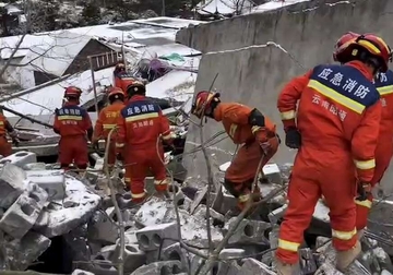 Nesreća u Kini: Klizište zatrpalo 47 ljudi, spasioci traže žrtve