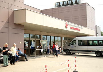 STANIVUKOVIĆ NIJE DOBRODOŠAO UKC ne želi gradonačelnika, samo novac za radnike