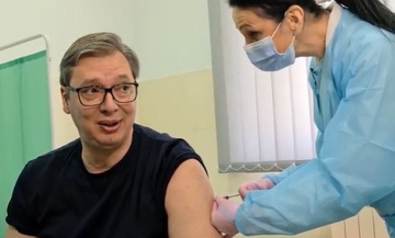 "IDEM PO TREĆU DOZU" Vučić najavio kada će se ponovo vakcinisati
