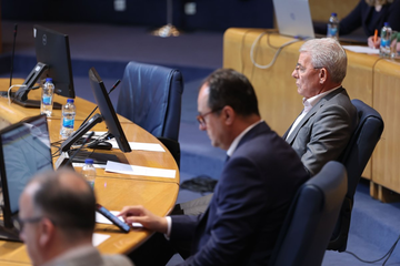 Delegati usvojili dnevni red i otišli na pauzu, upitan nastavak sjednice