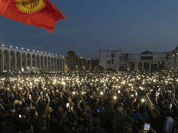 Kirgzija: Sukobi antivladinih demonstranata i samoorganizovanih građana