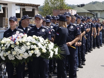 Sahranjen policajac Nikola Krsmanović