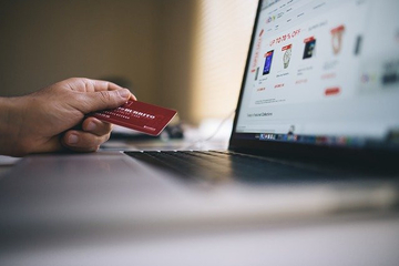 Svaki drugi bh. građanin NIKADA NIJE KUPOVAO putem interneta