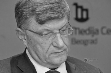 Preminuo Oliver Antić