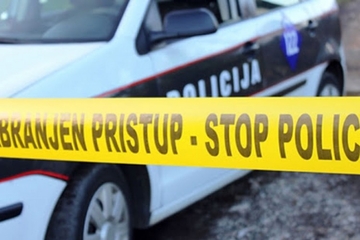 U saobraćajnoj nezgodi kod Gračanice povrijeđen motociklista