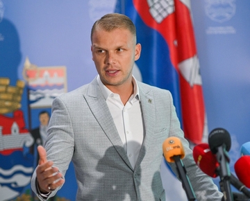 Stanivuković dobio kaznu od 5.000 KM