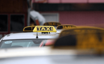 UŽAS U SARAJEVU Djevojka taksistu prijavila policiji, tvrdi da ju je silovao na vikendici