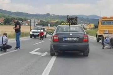 Motociklista poginuo u sudaru s golfom