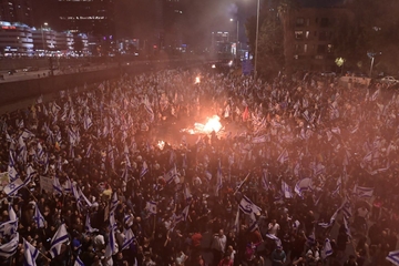HAOS U IZRAELU: "Izrael je u najvećoj opasnosti od Jom Kipurskog rata" /VIDEO/