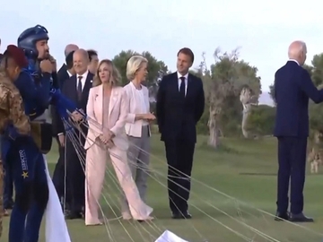 Bajden ponovo izgubljen: "Odlutao" od lidera G7 (VIDEO)