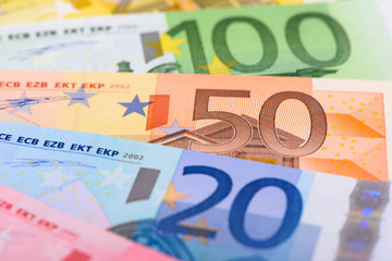 Evro "preskočio" dolar