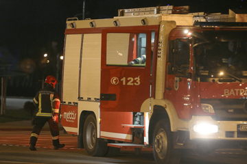 VATRA SE NEKONTROLISANO ŠIRILA U požaru kod Han Pijeska izgorjela kuća i dvije kolibe