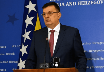 “DOBAVLJAČ KALKULIŠE I KUPUJE VRIJEME” Tegeltija poručio da su ispunjeni uslovi za prihvat vakcina