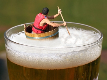 Koliko alkohol goji i da li ćete smršati ako ne pijete? Odgovor nutricionista!