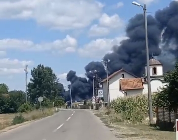 Veliki požar kod Bijeljine, vatra guta postrojenja fabrike "Meridijane"