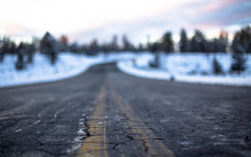Nova pravila za saobraćaj u BiH: Neka vozila ćemo moći preticati i preko pune linije