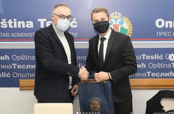 DOŠAO U TESLIĆ PO SAVJET Stanivuković u posjeti kod Miličevića