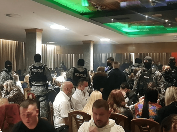 Sarajevo: Policija u restoranu zatekla više od 200 osoba