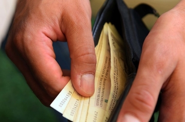 Muškarci u BiH u prosjeku zarađuju 16,4 posto više od žena