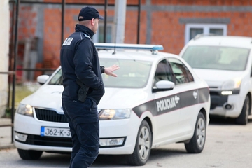 Policija pretresa više od 20 lokacija zbog milionskih zloupotreba