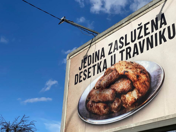 Reklama za travničke ćevape u Banjaluci pobrala simpatije