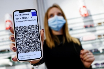 Francuski hakeri napravili 54.000 lažnih kovid propusnica