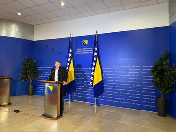 SDA: Ima li Osmorka kičmu da se suprostavi Dodiku?