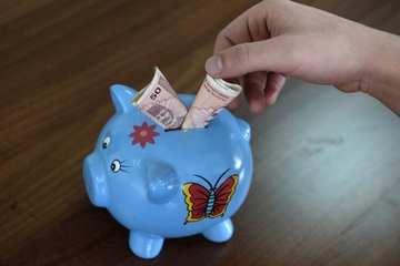 Troškovi života jedu štednju građana BiH