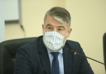 "Vakcina štiti od težih oblika korone": Šeranić poručio da je u planu otvaranje različitih VAKCINALNIH PUNKTOVA