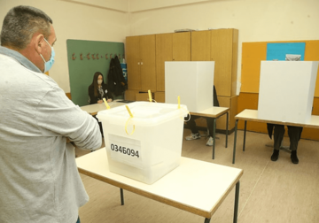 CIK BiH OBJAVIO PRVE INFORMACIJE Do 11 časova odziv na izborima u BiH 14,8 ODSTO