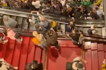 Kolaps na moskovskim aerodromima: Dronovi se sručili na rusku metropolu (VIDEO)