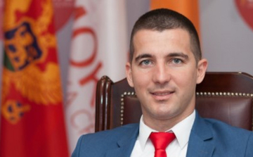CRNA GORA Smijenjen Aleksa Bečić