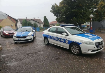 Detalji ubistva u Bijeljini: Mladić uspio pozvati Hitnu pomoć, sat vremena kasnije preminuo