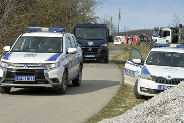 Policija na groblje dovela majku jednog od osumnjičenih za ubistvo male Danke