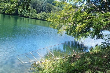 Ko je srušio skakaonice na velikom jezeru Balkana?