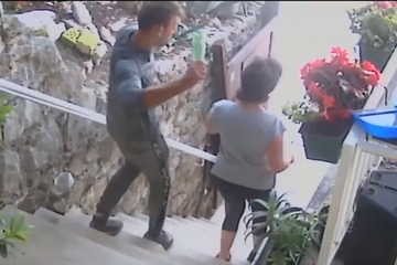 Detalji brutalnog napada u Splitu: Žene tukao šakama