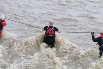 Ekipe tragaju za policajcem i civilom koji su nestali u Jali