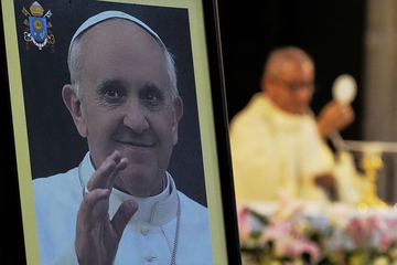 Zbog ove žene je papa Franjo život posvetio vjeri: "Ako tebe ne oženim, postaću sveštenik" (FOTO)