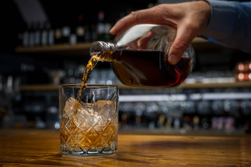 Šta se dešava kada pijete alkohol na prazan želudac?