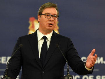 Vučić: Prekid budžetskog finansiranja SNSD je samovolja jednog čovjeka